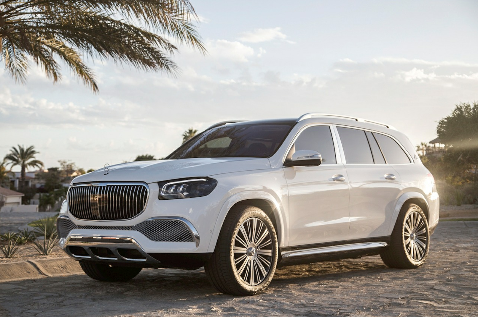 Mercedes-Benz Maybach exterior