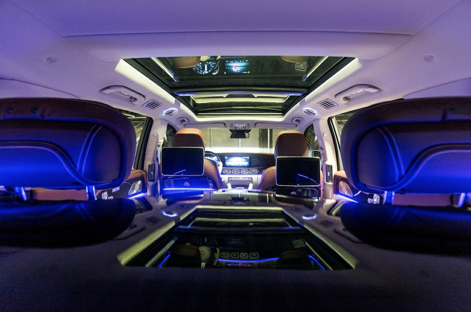 Maybach pantallas